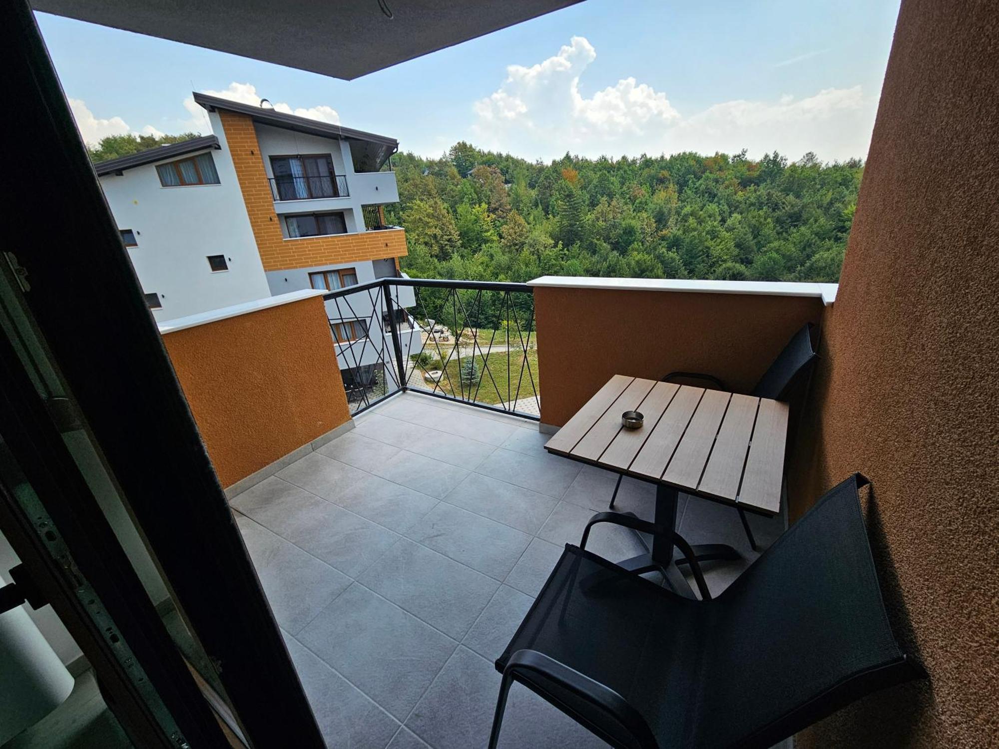 Maiden Water Resort Sarajevo Exterior photo